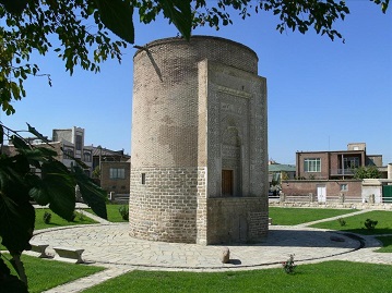 مقبره اوچ گونبز ( سه گنبد ) ارومیه – آذربایجان غربی