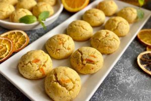 طرز تهیه کوکی های ترک خورده نارنجی