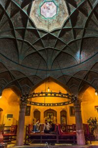 حمام تاریخی نوبر عجب شیر